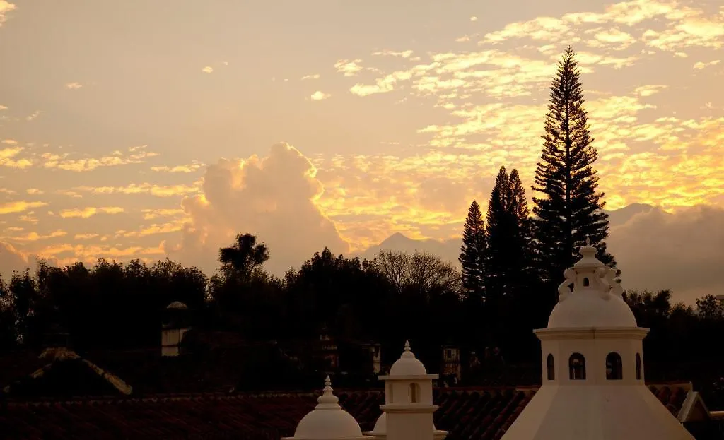 Pensativo House Hotel (Adults Only) Antigua 4*,